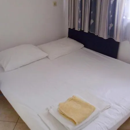 Apartments Mar - 10 M From Sea Apartment