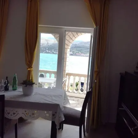 Apartments Mar - 10 M From Sea Apartment *
