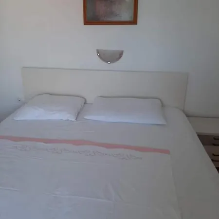 Apartments Mar - 10 M From Sea Apartment *